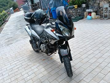 Suzuki V Strom DL 650 - 2006