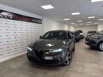 Alfa Romeo Tonale 1.5 160 CV MHEV TCT7 Veloce FARI