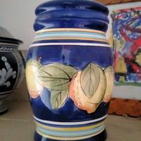 VASO IN CERAMICA CON TAPPO