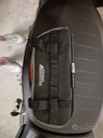 marsupio da moto con cinghie 