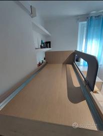 Struttura letto a castello + armadio