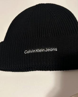 Berretto calvin klein jeans nero a coste