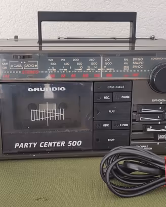 Grundig Party Center 500 radio OK cassette KO