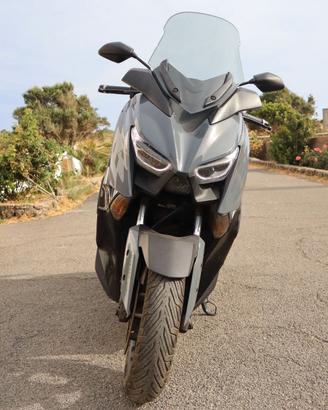 XMAX 300 Techmax