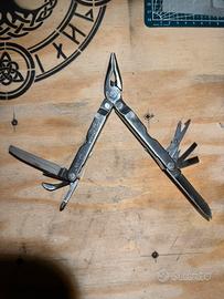 Leatherman Pulse usata