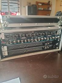 Rack con 2 compressori e 2 equalizzatori 