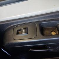 Comando vetri ant dx PEUGEOT BIPPER del 2015