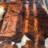 Pelle di mucca originale.