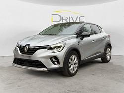 Renault Captur 1.6 E-Tech full hybrid Evoluti...