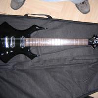 Bc Rich Virgin P7 (7 corde)+B C Rich soft case +