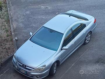 Peugeot 607