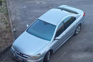Peugeot 607