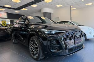 Audi Q5 SPB 40 TDI quattro S tronic Identity Black