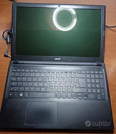 Notebook Acer aspire v5-531