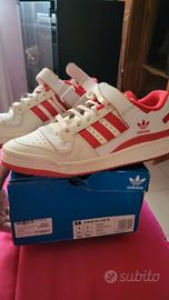 scarpa da ginnastica 