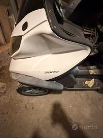 Piaggio mp3 250i