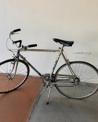 Atala sprint epoca