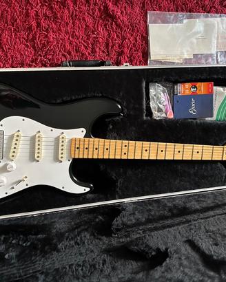 Fender Stratocaster Standard 1983, 2-knob