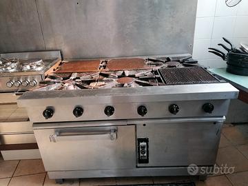cucina professionale 6 fuochi con forno 
