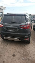 portellone Ford EcoSport cofano paraurti post 