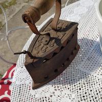 ferro da stiro antico.