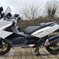 GILERA GP 800 - 2010