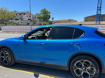 Stelvio 2.2 turbodiesel 210 cv. Full optional