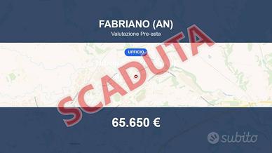 Immobile in asta di 284 m² con più di 5 locali a F