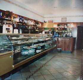 vetrina da pasticceria