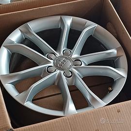 Cerchi lega originale Audi A3 Q3 Q2 s.line mis.18
