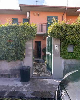 Villa a schiera - San Pietro Clarenza