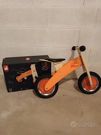 Bicicletta in legno senza pedali Janod