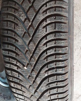 gomme kleber cerchi in lega Ford fiesta 195/60/15