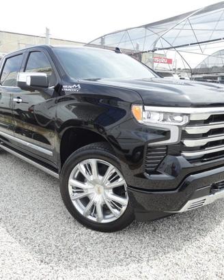 CHEVROLET Silverado 6.2L EcoTec3 V8 High Country