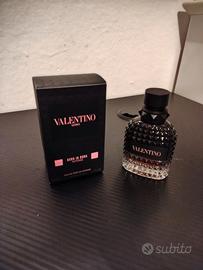 Valentino Born in Roma Intense Uomo EDP 50ml