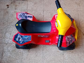 quad a batteria 