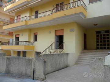 Bilocale a 350 mt spiaggia