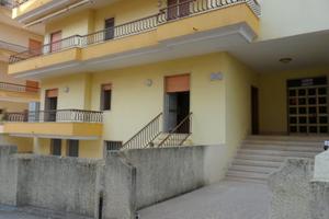 Bilocale a 350 mt spiaggia