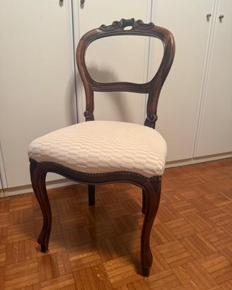Seie in legno imbottite
