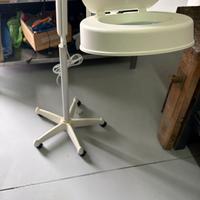 lampada per estetica