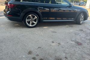 AUDI A4 all road
