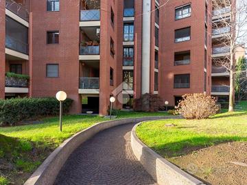 Box 14 mq Via Bellarmino 6 Milano