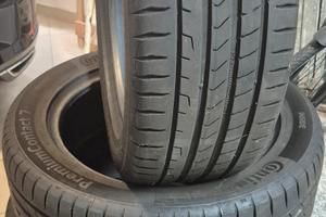 Gomme estive 215 55 R17 94W