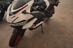 aprilia rs 457