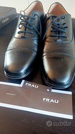 Scarpe stringate in pelle colore nero 42   - FRAU