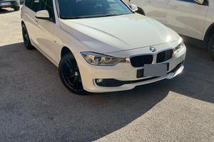 Bmw 318 Touring Sport d 143 cv