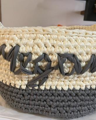 Cestino in fettuccina personalizzato