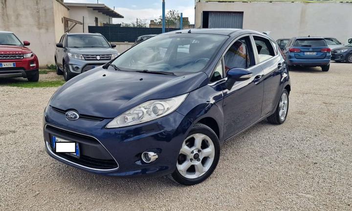 Ford Fiesta 1.2 82 CV 5 porte Titanium 2011