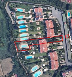 Villa di pregio con piscina in condominio chiuso