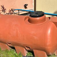 Serbatoio cisterna acqua